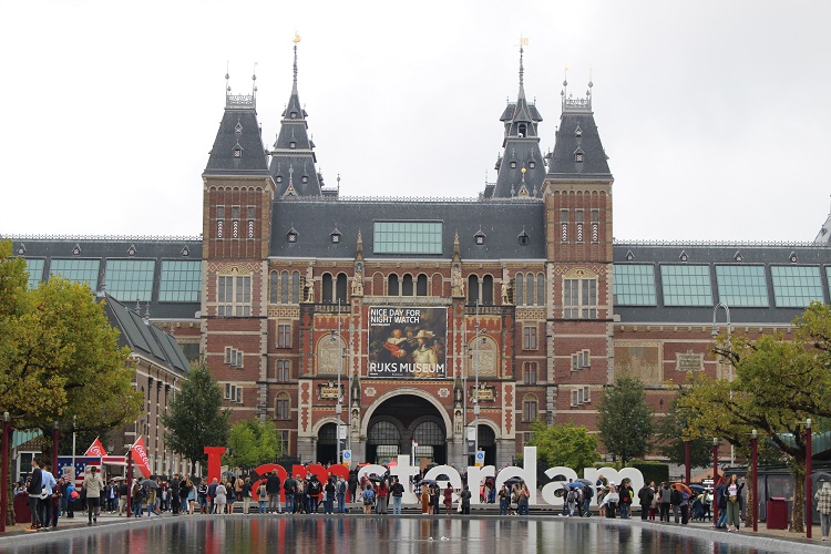アムステルダムの主要な観光スポットとグルメを1日で制覇 Expedia Jp Stories