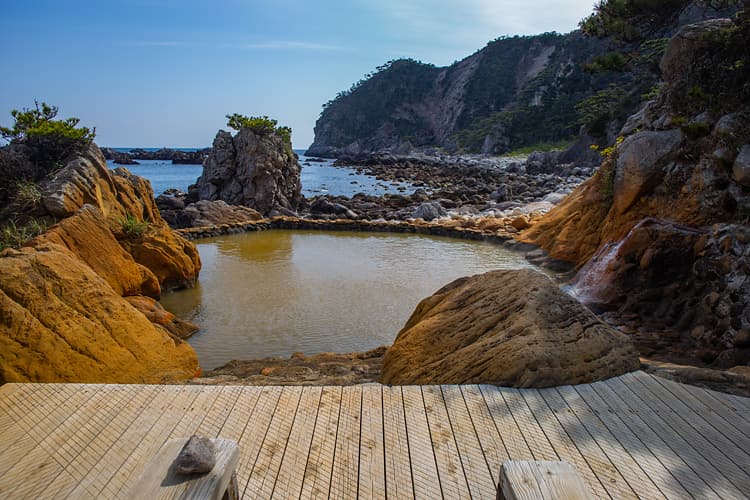 温泉好きは迷わず式根島へ