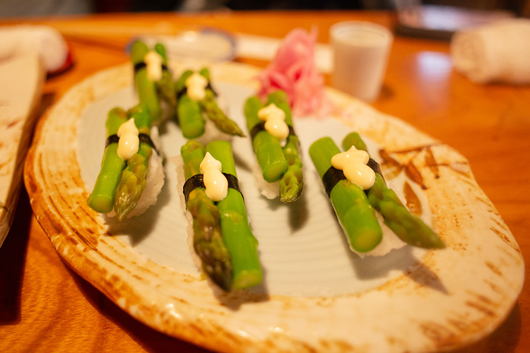 アスパラ寿司